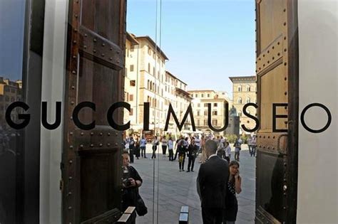 buy gucci in florence|gucci cafe florence closed.